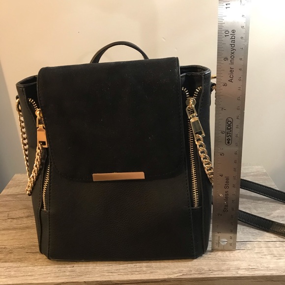 Mini Backpack - Picture 3 of 7